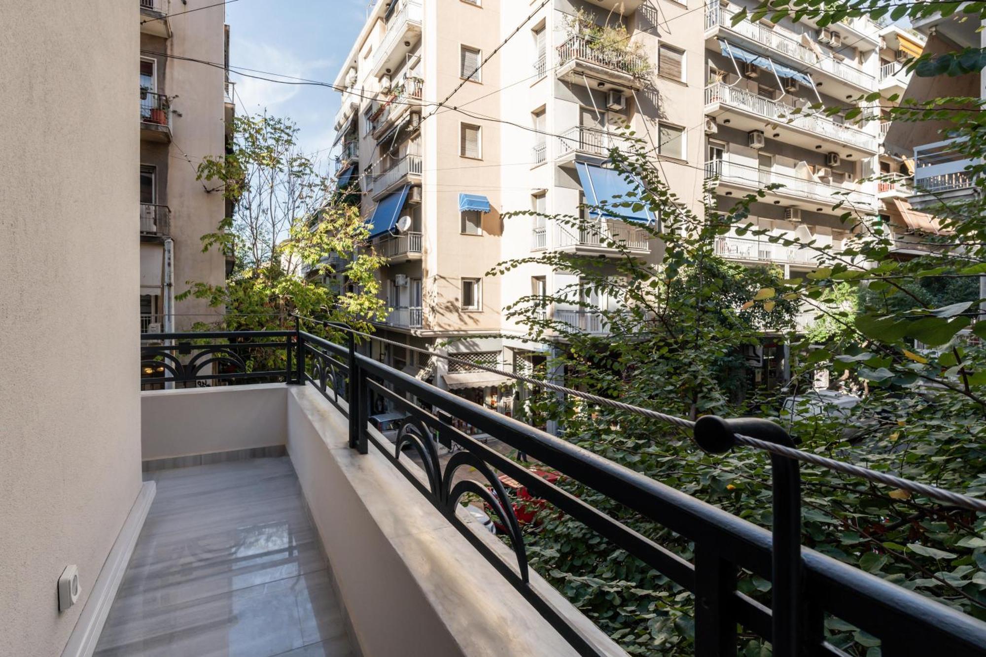 Luxury Bauhaus Athens Apartment Exterior photo